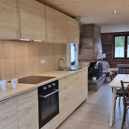Chalet Hiona Cheminee, Espace, Luminosite. *